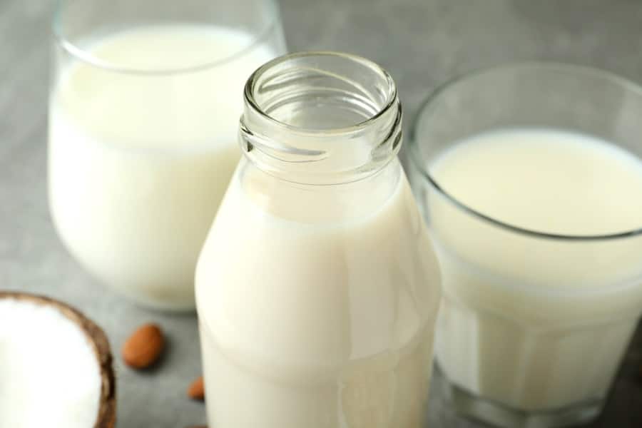 Coconut Milk And Almond Milk
